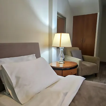 Male Stepenice 4* Belgrado