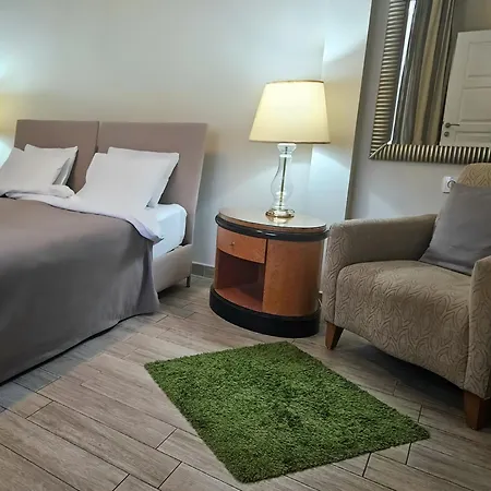 Male Stepenice Guest house 4*