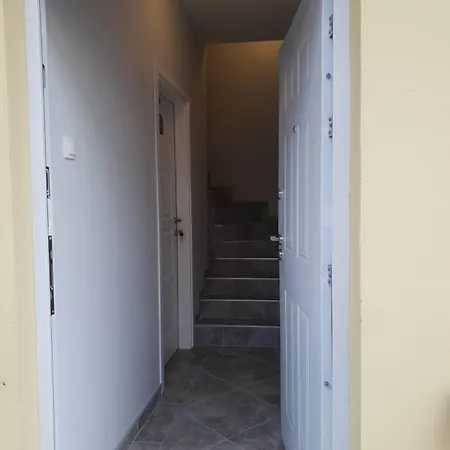 Male Stepenice Πανσιόν Βελιγράδι