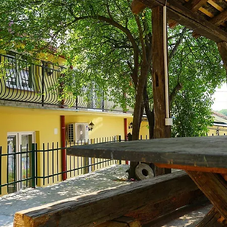 Guest house Male Stepenice 4*