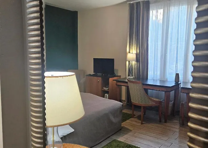 Male Stepenice بيت ضيافة 4*